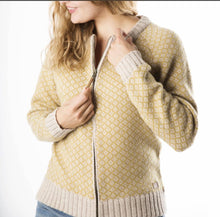 Load image into Gallery viewer, Cardigan lila Fuza wool